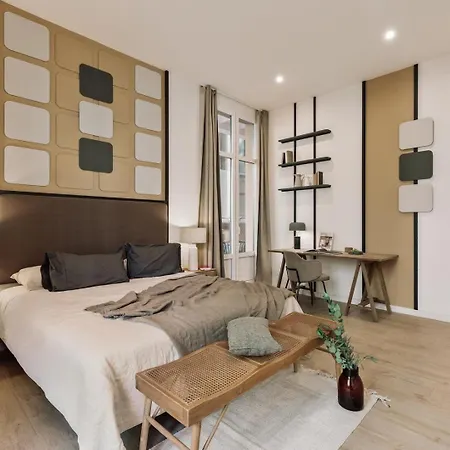 Hidiv - 3 Bedrooms And Terrace In Eixample Dreta Διαμέρισμα